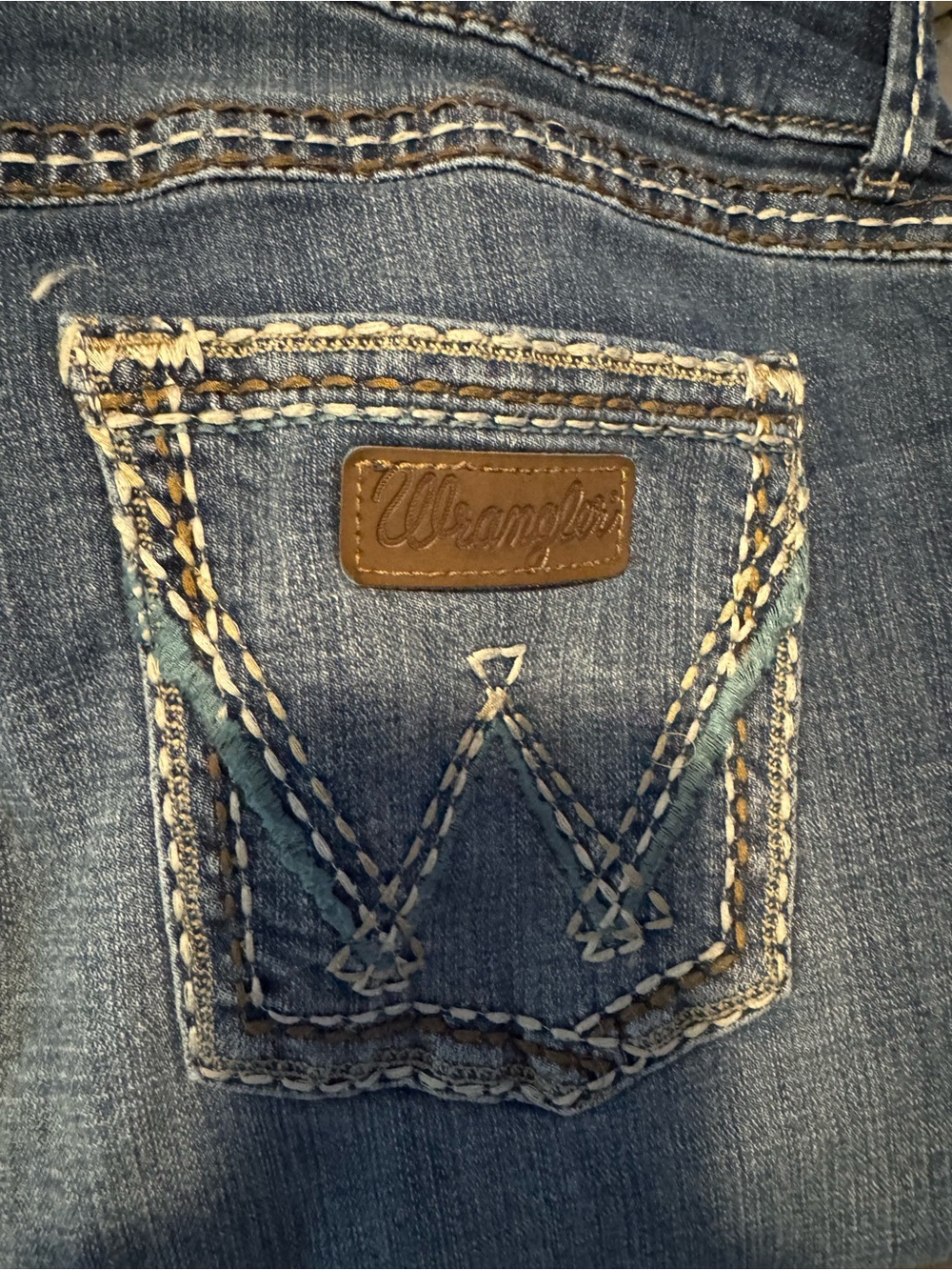 Wrangler Women's Blue Denim Jeans with Embroidered Back Pocket